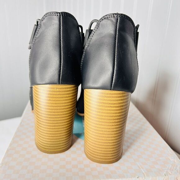 SODA ARYA-S Sz 8.5 Lace Up Heels Black Faux Wood Heels EUC - Picture 5 of 13